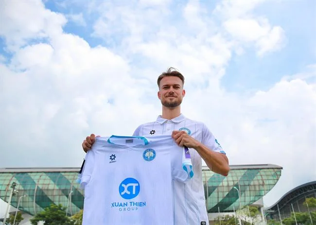 Hình ảnh đội ngũ hỗ trợ khách hàng 24/7 và các phương thức thanh toán an toàn của C54